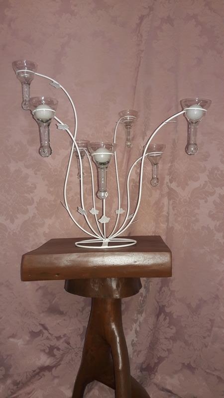 Candelabro Branco de Ferro com 7 Badalos Candelabro Branco de Ferro com 7 Badalos