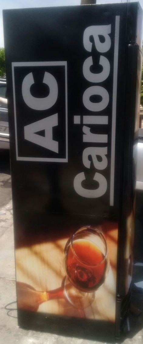 Cervejeira com 4 Prateleiras