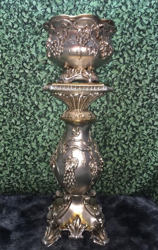Coluna Dourada de Resina com Vaso Coluna Dourada de Resina com Vaso