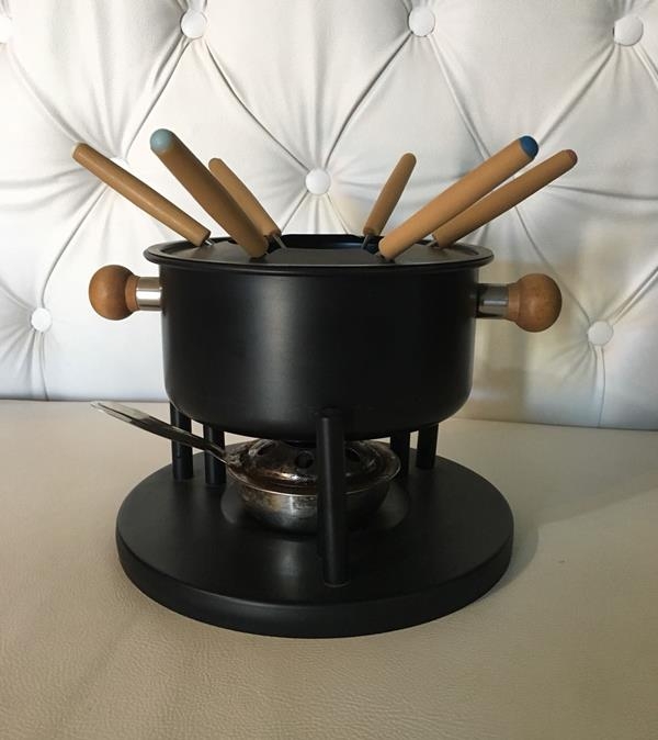 Fondue de Teflon com 6 Varetas Fondue de Teflon com 6 Varetas