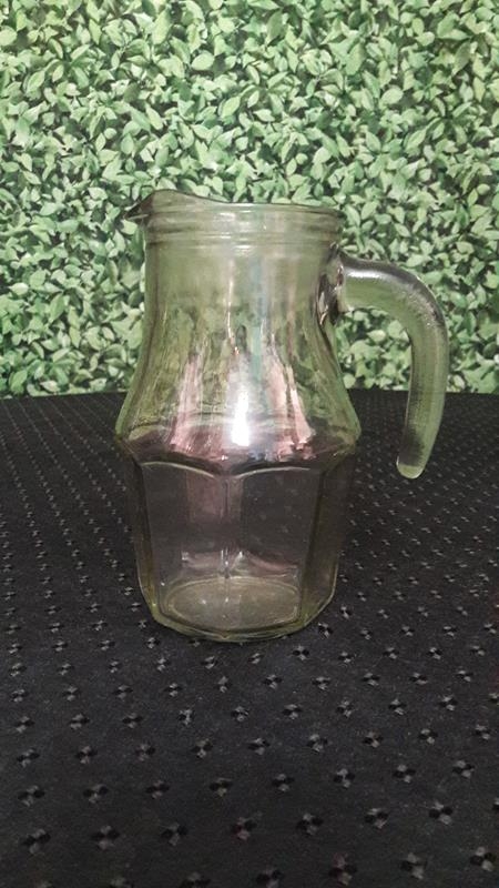 Jarra de Vidro Pequena