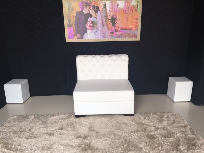 Modulo Capitonê 1m Branco e Marrom Modulo Capitonê 1m Branco e Marrom