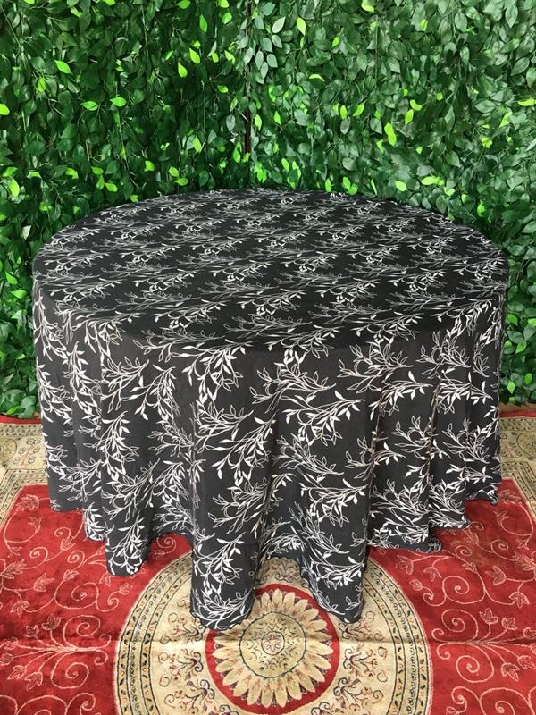 Toalha Longa Jacquard Preta com Detalhes para 8 Lugares Toalha Longa Jacquard Preta com Detalhes para 8 Lugares