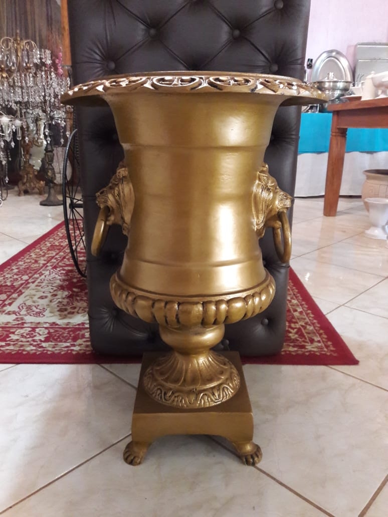 Vaso de Resina com alça boca de leão 70 cm Vaso de Resina com alça boca de leão 70 cm