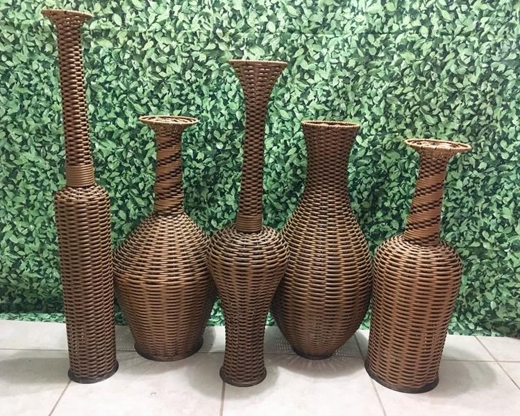 Vasos Variados de Rattan Vasos Variados de Rattan